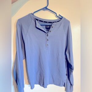 GAP sweatshirt